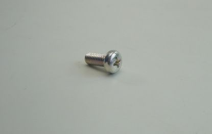 Afbeeldingen van Schroef M5x12 kruiskop Honda origineel
