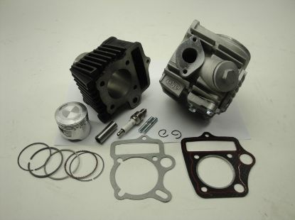 Afbeeldingen van Cilinderset 70cc 12V NT Honda, Skyteam