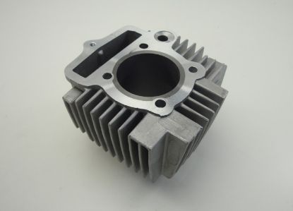 Afbeeldingen van Cilinder 51mm Honda C90 Alu 12V hoog