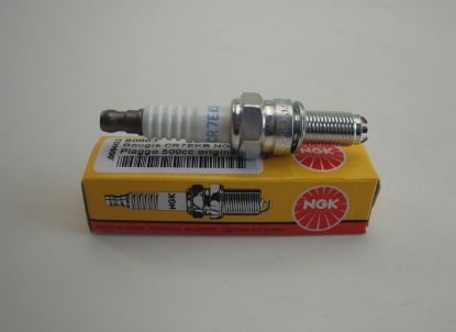 Afbeeldingen van Bougie CR7EKB NGK Piaggio 500cc orig.