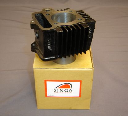 Afbeeldingen van Cilinder 51mm Honda C90 staal 12V hoog